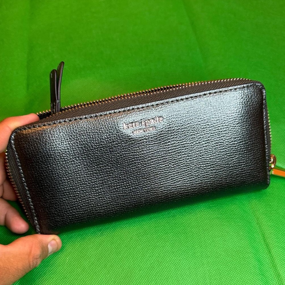 Kate spade wallet/clutch excellent condition. New with no tags